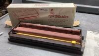 V-MASTER ADJUSTABLE CIGARETTE MAKER