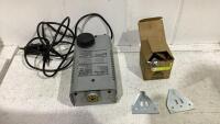 BOX WITH FOG MACHINE & PRO CUT KNIFE