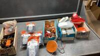 BOX OF TRAILER LIGHTS, GROMMETS - PETERSEN, GROTE, UNIBOND BRANDS