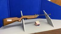 BEEMAN PELLET GUN W/ PARTIAL CONTAINER OF CROSMAN PELLETS