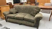 GREEN VINTAGE COUCH - WOOD TRIM DETAIL