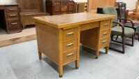 VINTAGE WOOD DESK - 6 DRAWERS, (2) PULL OUT SIDE TRAYS