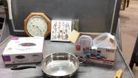 BOX W/PORTABLE ELECTRIC BURNER, CLOCK, PLASTIC CONTAINERS, FRYPAN