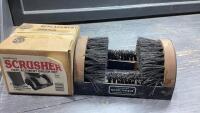 SCRUSCHER BOOT CLEANER WITH EXTRA BRUSH