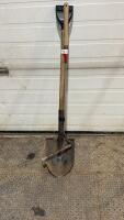 SPADE & GRASS WHIP
