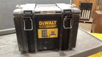 DEWALT CASE