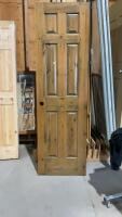 NARROW DOOR