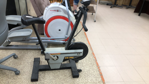 HEALTHWARE EXERCISE BIKE