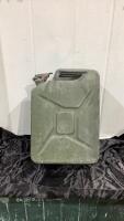 MILITARY METAL JERRY CAN