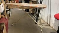 IRONING BOARD