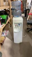 SUNBEAM WATER COOLER W/ CULLLIGAN BOTTLE