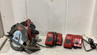 MALWAWKEE CIRCULAR SAW 7-1/4" (184MM) & 2 BATTERY CHARGERS