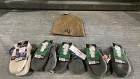 (5) PAIRS OF KID&rsquo;S MITTENS XXS, AND TOUQUE