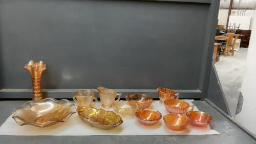 COLLECTION OF DEPRESSION GLASS LUSTREWARE PIECES