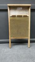&ldquo;CHIEF&rdquo; WASH BOARD W/ METAL SCRUBBER