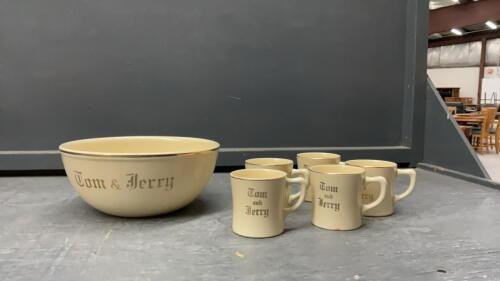 &ldquo;TOM & JERRY&rdquo; BOWL W/ (5) MUGS - &ldquo;HOMER LAUGHLIR&rdquo;