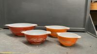 VINTAGE PYREX BOWLS - WHEAT DESIGN