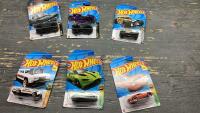 BOX W/ (6) HOT WHEELS CARS