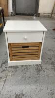 COUNTRY STYLE END TABLE