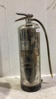 FIRE EXTINGUISHER PRESSUIZED WATER