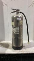 FIRE EXTINGUISHER PRESSURIZED WATER