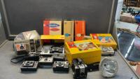 VINTAGE CAMERAS & SUPPLIES