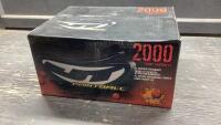 BOX OF PAINT BALLS - BOX SAYS 2000 COUNT