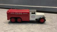 &ldquo;DIAMOND&rdquo; DIE CAST 1930 ESSO TRUCK MONEY BANK