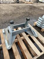 B&W OEM hitch mount