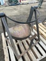 Steel barrel cradle