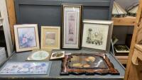 STACK OF ASSORTED PICTURES/FRAMES
