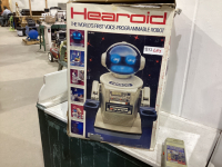 HEAROID ROBOT