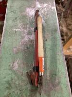 BUNDLE OF (2) CROW BARS & (1) BYPASS LOPPERS