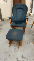 GLIDER ROCKER W/ OTTOMAN
