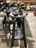 DEWALT 20" HEAVY DUTY VARIABLE SPEED SCROLL SAW & SCROLL SAW BLADES