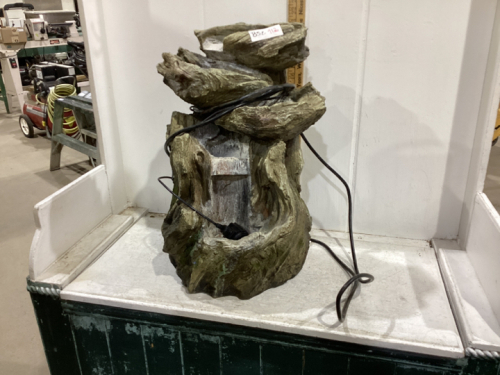 FOUNTAIN. ROCK DESIGN