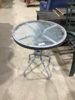 OUT DOOR PATIO ROUND TABLE