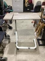 KNIMA 4 WHEEL MOVEABLE & PORTABLE DESK