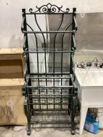 METAL WINE RACK