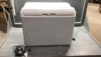 12 VOLT COOLER