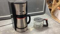 MELITA COFFEE MAKER WITH CARAFE + EXTRA POT
