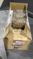 DECK SCREWS #8 - 1 1/2&rdquo; - FULL BOX + 2 = 10 CONTAINERS