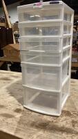 GRACIOUS LIVING PLASTIC STORAGE ORGANIZER UNIT