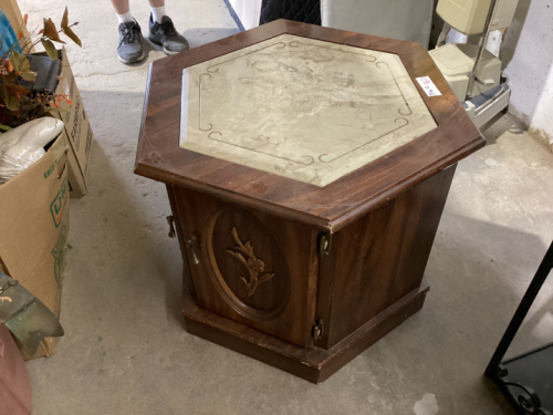 6-SIDED END TABLE