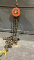 CHAIN HOIST 1/2 TON