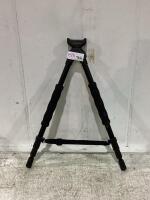 CABELAS BIPOD