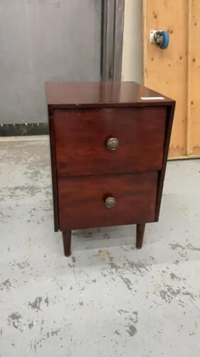 SMALL NIGHT TABLE - 2-DRAWER