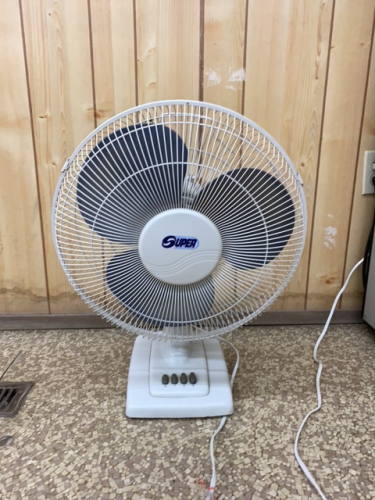 TABLE TOP OSCILLATING FAN