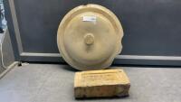 MEDALTA BRICK & CHIPPED LID FOR LARGE CROCK