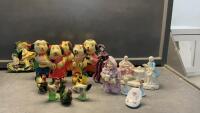 (2) BOXES W/ COLLECTIBLE ORNAMENTS